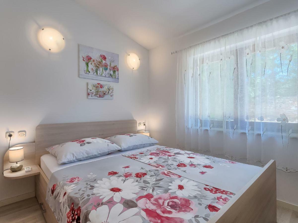 Holiday Home Country House D&D By Interhome Пула Екстериор снимка