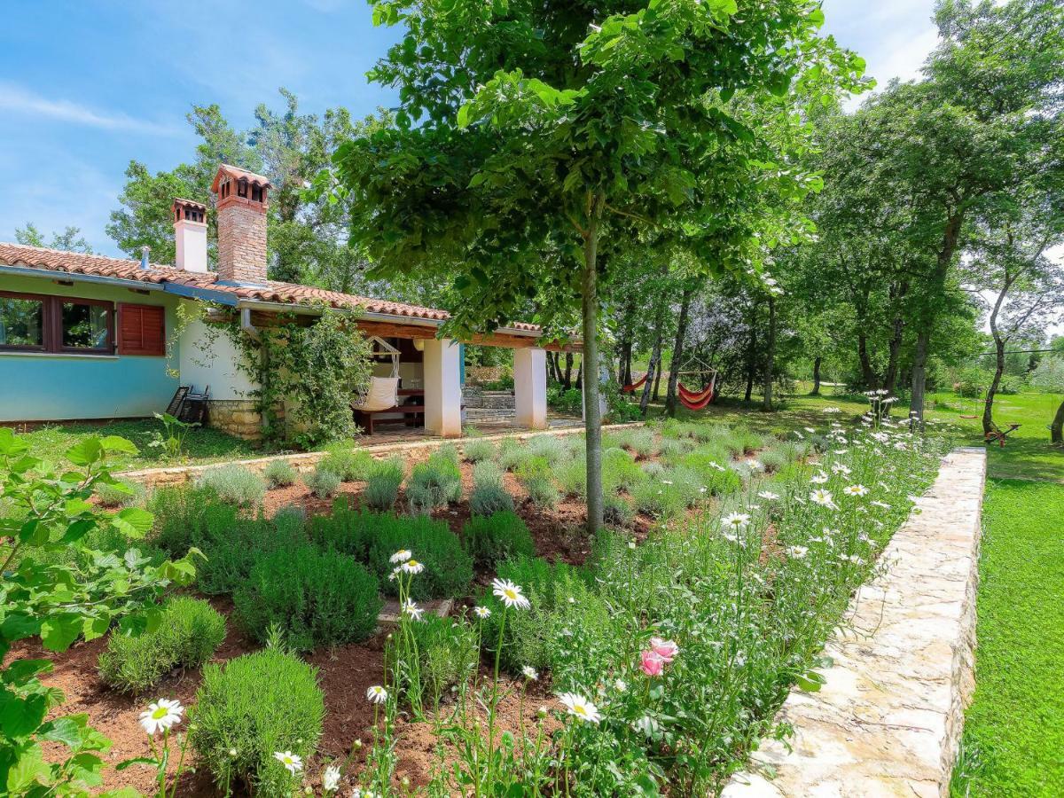 Holiday Home Country House D&D By Interhome Пула Екстериор снимка